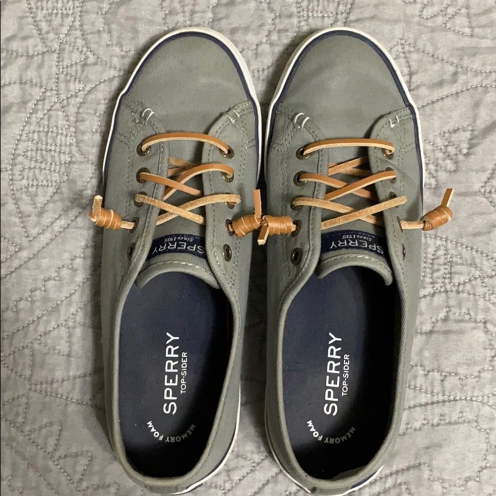 Women's Grey Sperrys